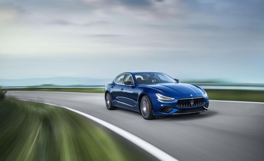  Maserati Ghibli S Q4 GranSport Carbon Pack 2017 года  (фото 32 из 44)